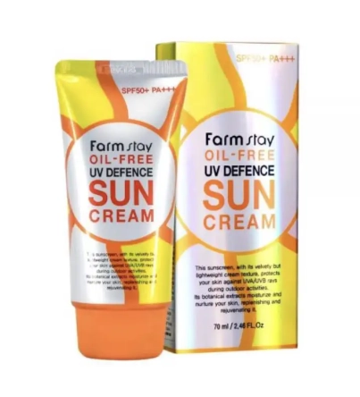 Face-sunscreen-farmstay-oilfree.webp