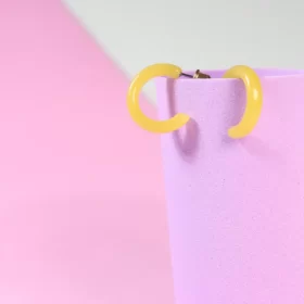 accessories-earring-yellow-hoop.webp