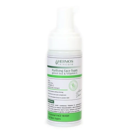 face-wash-foam-vitaminc-greentea.webp